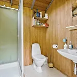 1 Bedroom Gorgeous In Aakirkeby Åkirkeby