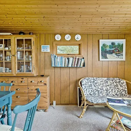 Holiday home Cozy In Aakirkeby With Kitchen